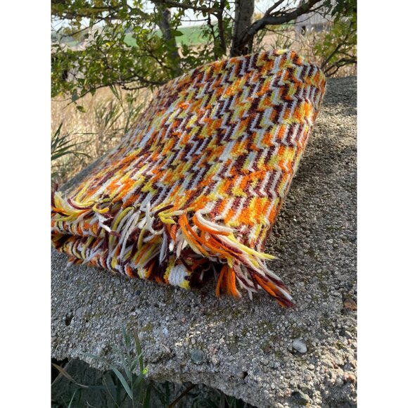 Vintage 1970s Crochet Afghan ZigZag pattern Fringe Orange Brown - Picture 12 of 16